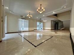 Surin Lane (D19), Semi-Detached #503187401